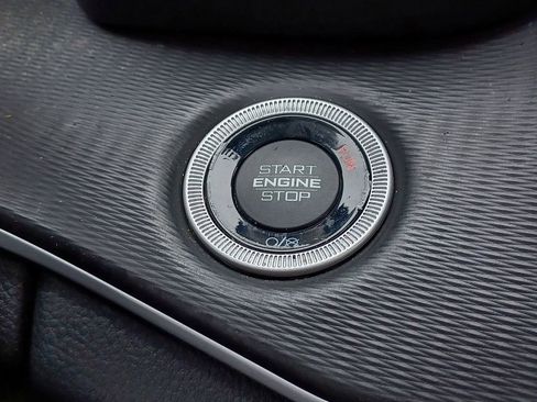 Used 2023 Jeep Grand Cherokee Altitude AWD/4WD image 20