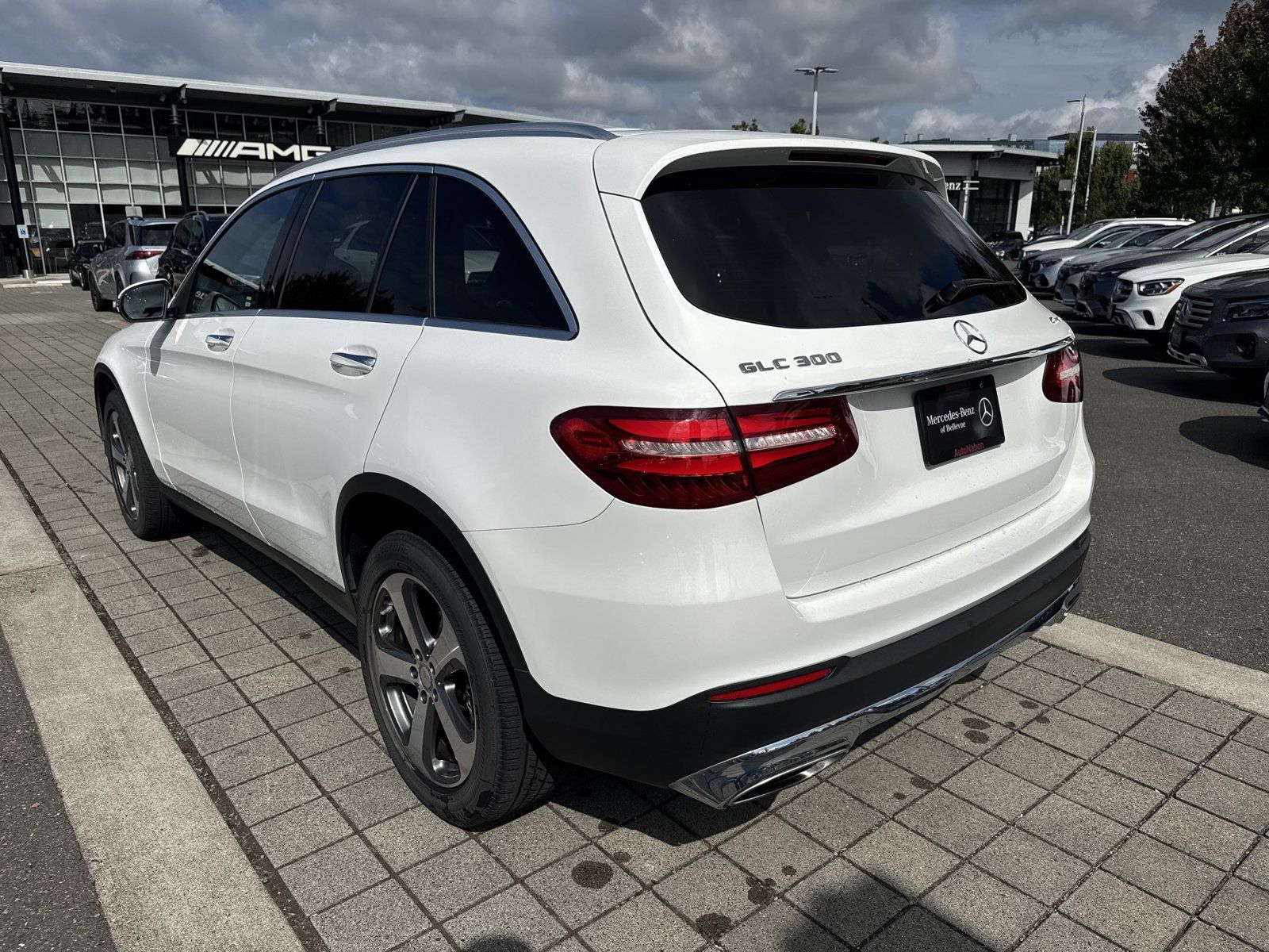 Used 2017 Mercedes-Benz GLC 300 4MATIC image 7