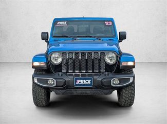 Used 2023 Jeep Gladiator Willys video 2