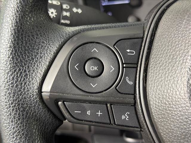 Used 2025 Toyota Corolla LE FWD image 20