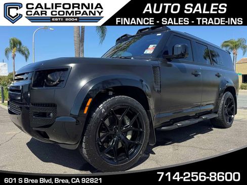 Used 2023 Land Rover Defender 130 X-Dynamic SE AWD/4WD image 1