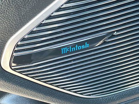 Certified 2022 Jeep Grand Cherokee L Overland image 19