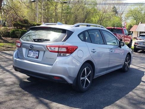 Used 2019 Subaru Impreza 2.0i Premium AWD/4WD image 3