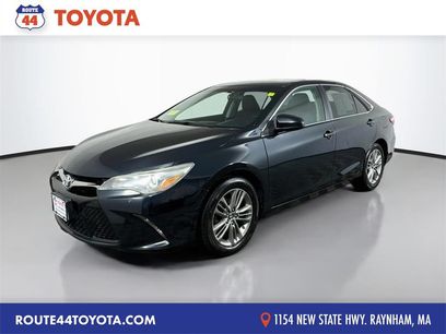 Used 2015 Toyota Camry SE w/ Moonroof Package