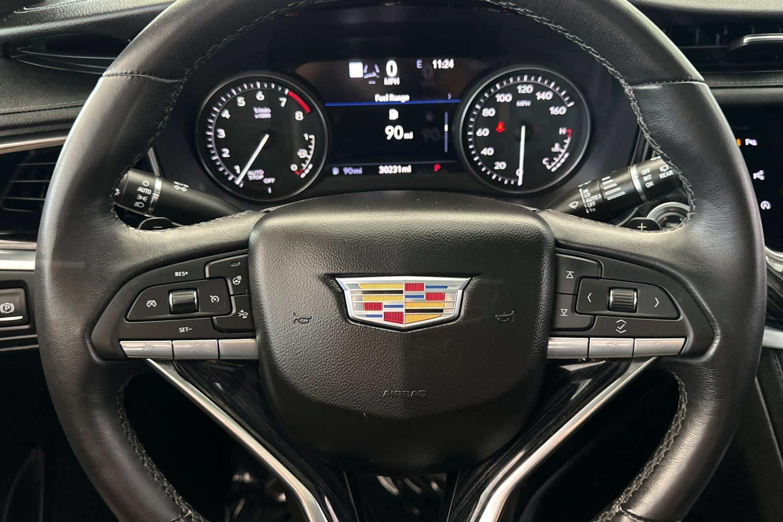 Used 2024 Cadillac XT6 Premium Luxury w/ Technology Package FWD image 32