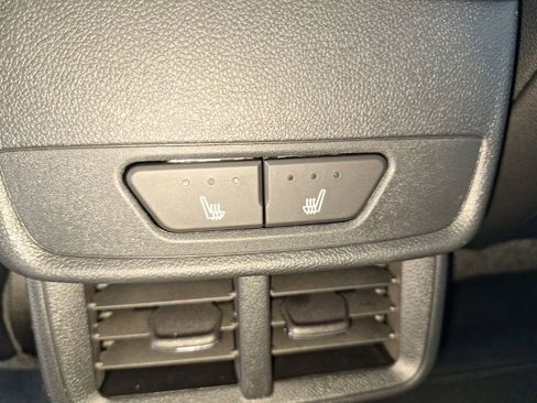 New 2026 Chevrolet Equinox ACTIV w/ Convenience Package III image 9