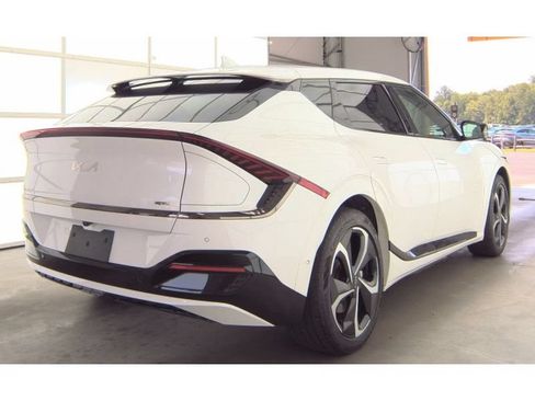 Used 2024 Kia EV6 GT-Line AWD/4WD image 3