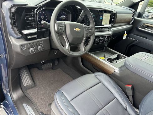 New 2026 Chevrolet Silverado 3500 High Country w/ Technology Package AWD/4WD image 10