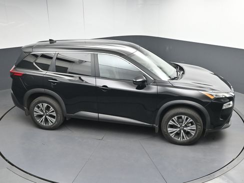 Certified 2022 Nissan Rogue SV image 33