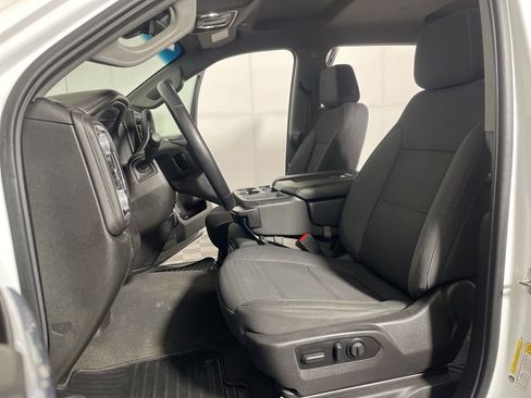 Used 2022 GMC Sierra 1500 SLE image 10