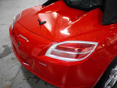 Used 2008 Saturn Sky Red Line image 29