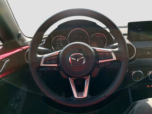 Used 2025 MAZDA MX-5 Miata Grand Touring w/ Weather Package RWD image 11