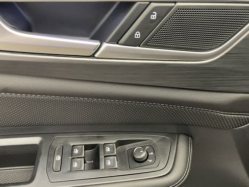 New 2026 Volkswagen Atlas Cross Sport SE image 10