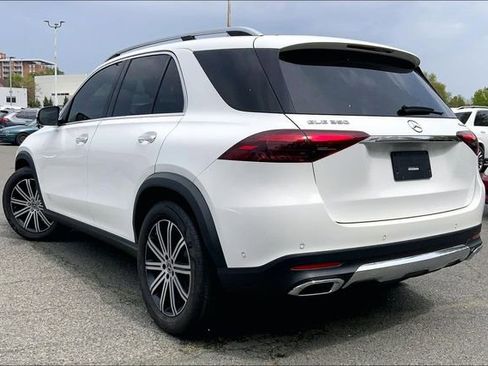 Used 2024 Mercedes-Benz GLE 350 4MATIC image 3