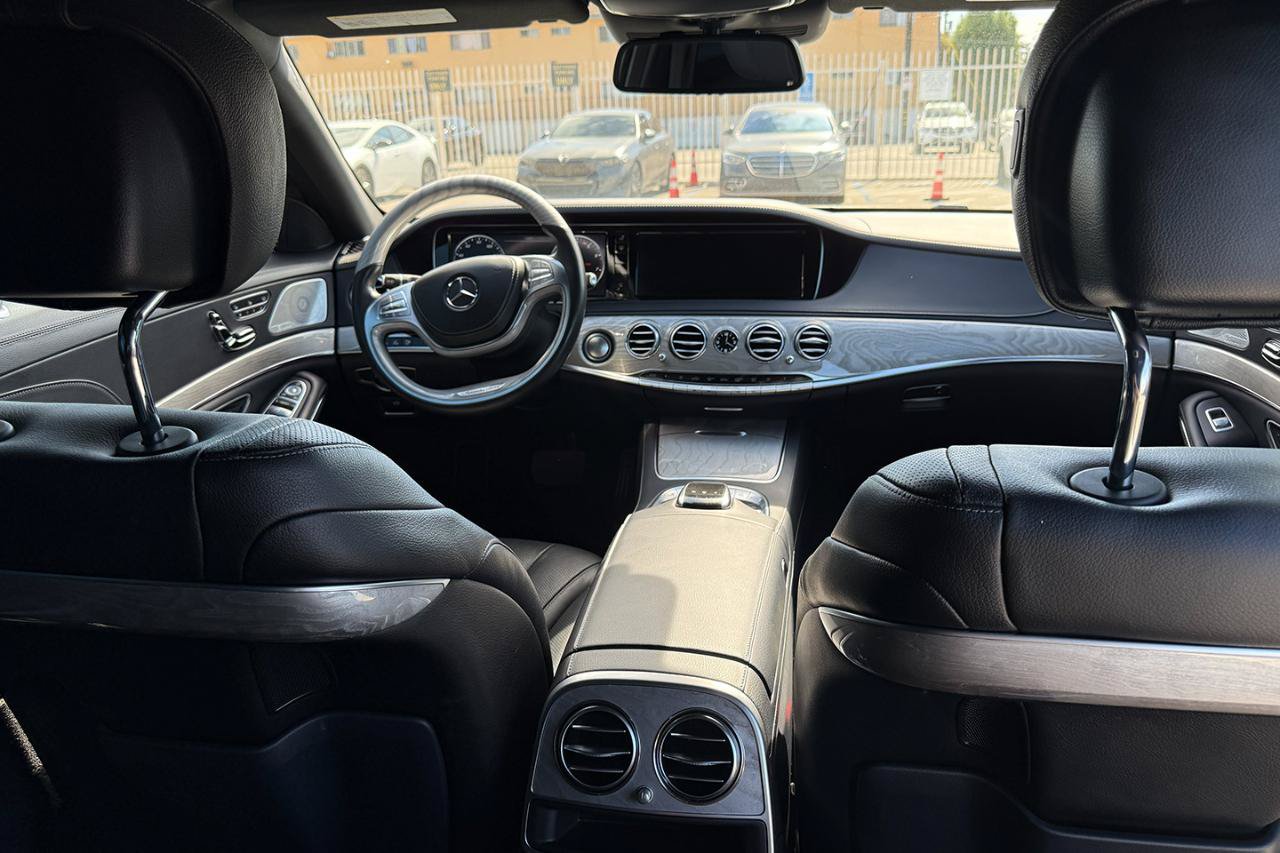 Used 2016 Mercedes-Benz S 550 Sedan w/ Premium Package image 13