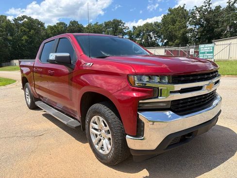 Used 2019 Chevrolet Silverado 1500 LT w/ All-Star Edition AWD/4WD image 5