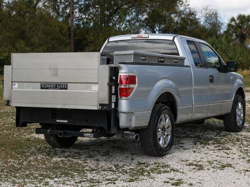 Used 2014 Ford F150 XLT w/ XLT Chrome Package image 11