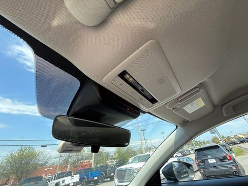 Used 2021 MAZDA CX-30 FWD 2.5 S w/ Select Package image 23