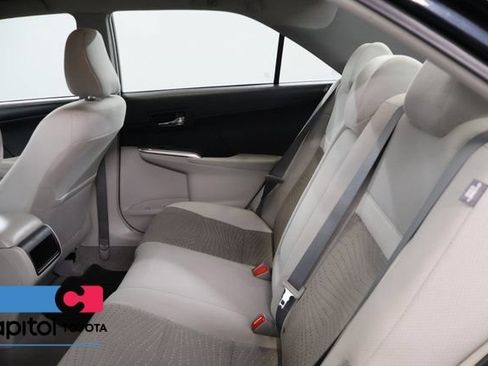 Used 2014 Toyota Camry LE FWD image 28