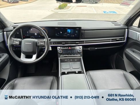 Certified 2024 Hyundai Santa Fe Limited FWD image 3