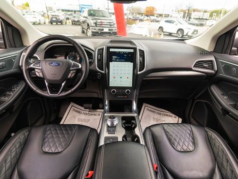 Used 2024 Ford Edge Titanium AWD/4WD image 15