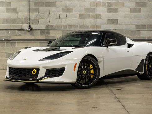 Used 2021 Lotus Evora RWD image 3