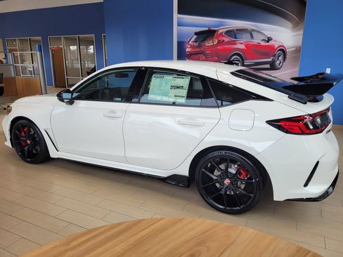 New 2025 Honda Civic Type R image 8