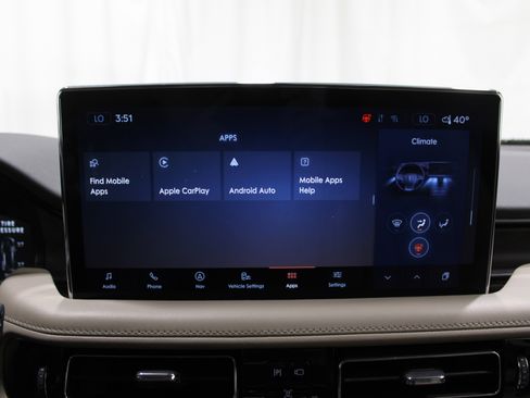 Certified 2023 Lincoln Nautilus Reserve w/ Equipment Group 201A image 19