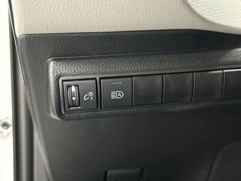 Used 2026 Toyota Corolla LE FWD image 19