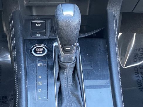 Certified 2022 Nissan Kicks SR image 26