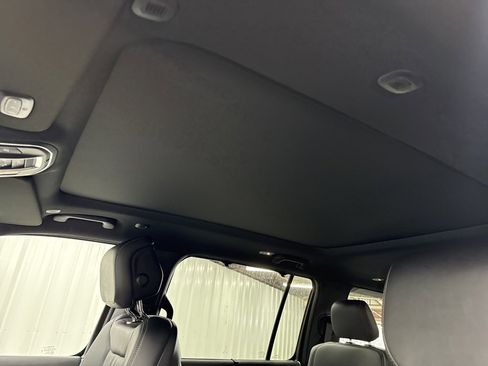 New 2025 Jeep Wagoneer L Series II w/ Convenience Group I image 21