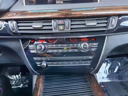 Used 2016 BMW X5 xDrive40e AWD/4WD image 25