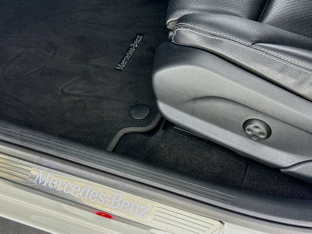 Used 2022 Mercedes-Benz GLC 300 image 18