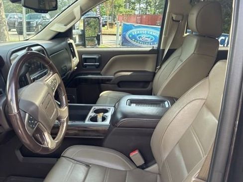 Used 2016 GMC Sierra 2500 Denali w/ Duramax Plus Package AWD/4WD image 12