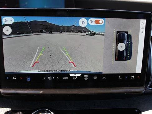 Used 2025 Ford Expedition Tremor AWD/4WD image 27