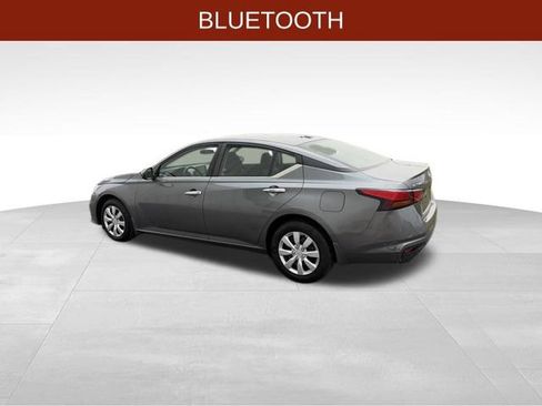 Used 2019 Nissan Altima 2.5 S AWD/4WD image 4