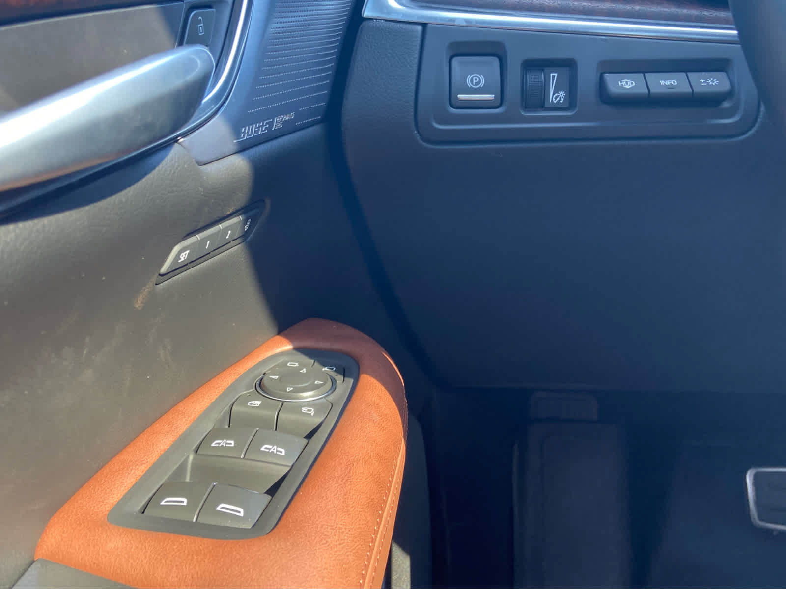 Used 2025 Cadillac XT5 Sportv w/ Technology Package AWD/4WD image 25