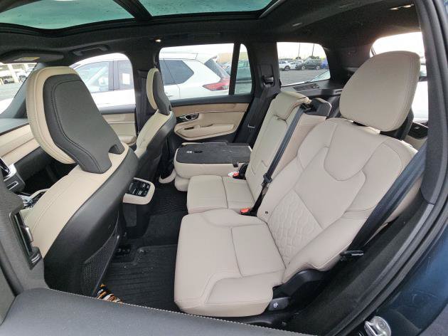 Used 2026 Volvo XC90 B6 Plus AWD/4WD image 12