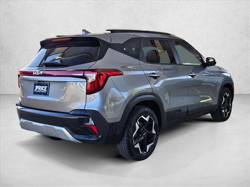 Used 2025 Kia Seltos S image 5