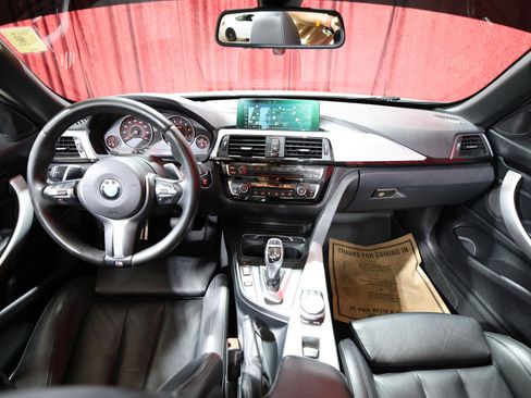 Used 2018 BMW 430i Convertible RWD image 17