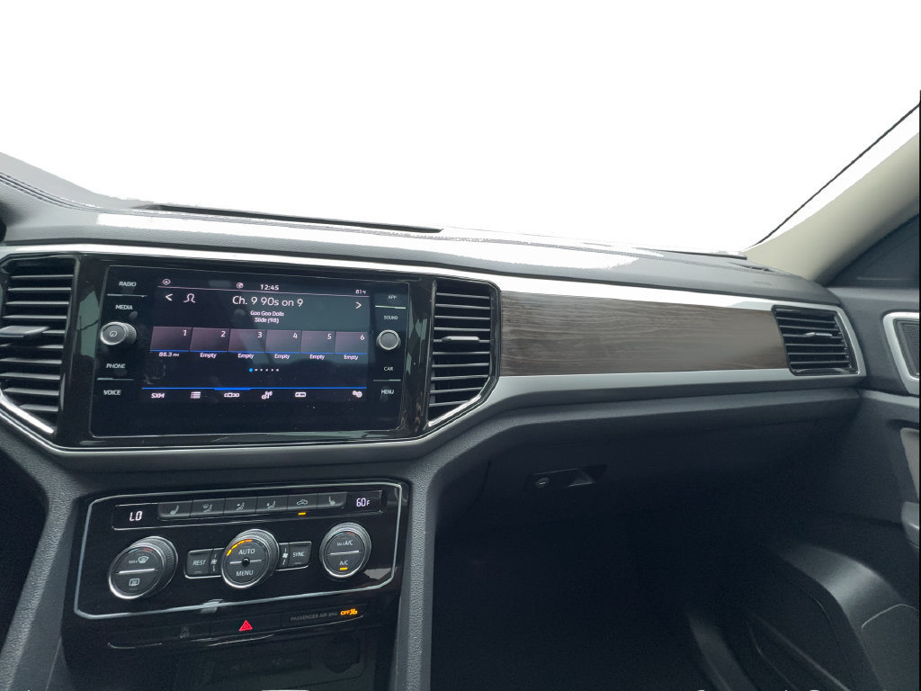 Used 2023 Volkswagen Atlas SE w/ Panoramic Sunroof Package FWD image 50