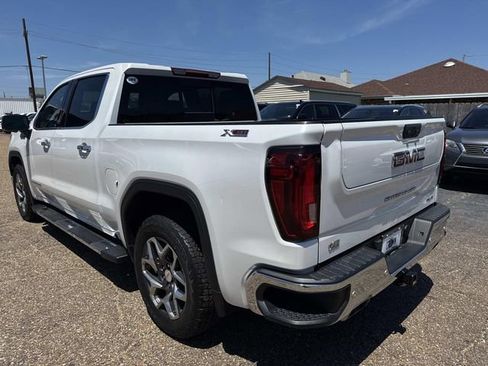Used 2024 GMC Sierra 1500 SLT w/ SLT Premium Plus Package AWD/4WD image 9