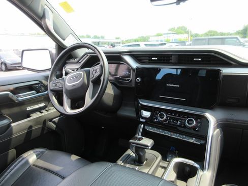 Certified 2024 GMC Sierra 1500 Denali w/ Denali Reserve Package AWD/4WD image 27