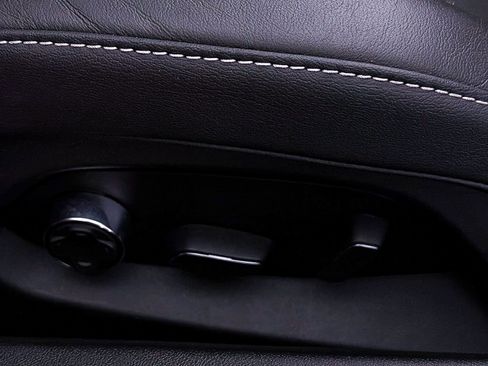 Used 2024 Chevrolet Corvette Stingray Preferred Conv w/ 2LT image 21