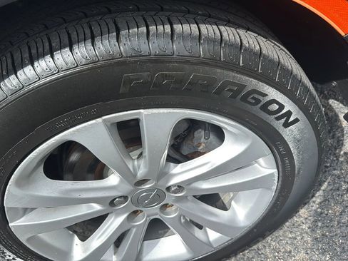 Used 2016 Chrysler 200 Limited w/ Comfort Group image 12