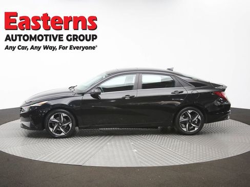 Used 2021 Hyundai Elantra SEL w/ Convenience + Premium Package FWD image 61