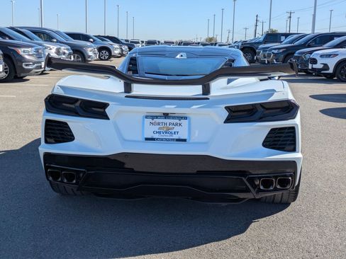 Used 2024 Chevrolet Corvette Stingray Coupe w/ Z51 Performance Package image 4