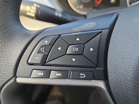 New 2025 Nissan Versa SV w/ Trunk Package image 9