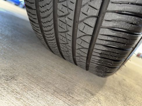 Certified 2025 BMW M440i image 37