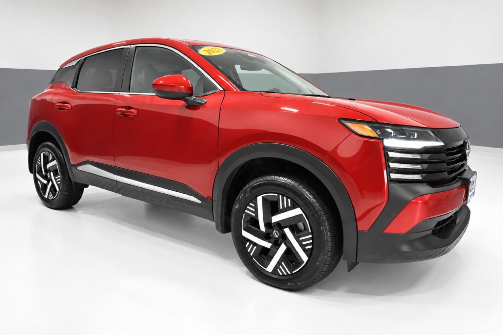 Certified 2025 Nissan Kicks SV FWD image 7